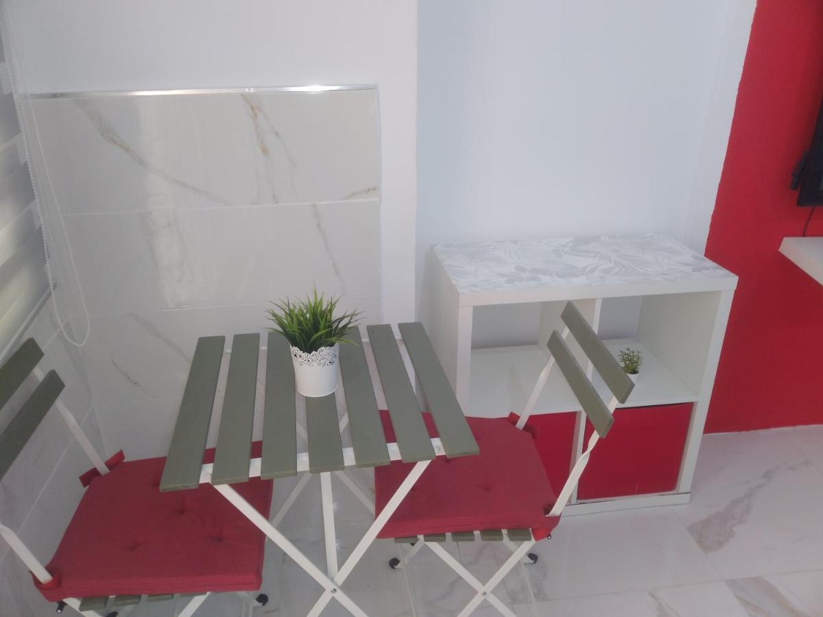 Precioso Apartamento Moderno Cerca Del Carrefour Rosaleda Malaga Zewnętrze zdjęcie