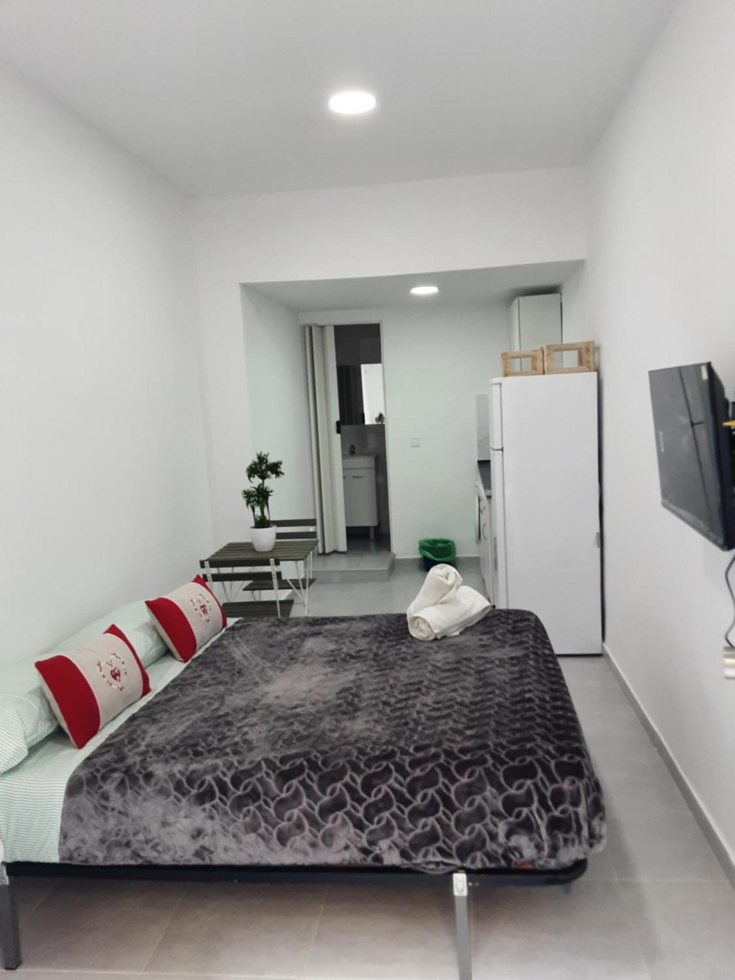 Precioso Apartamento Moderno Cerca Del Carrefour Rosaleda Malaga Zewnętrze zdjęcie